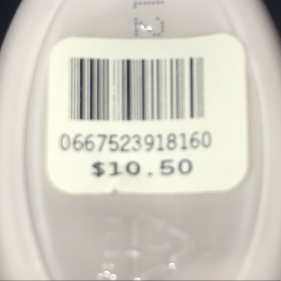 Bath and Body Works Sweet Pea Body Lotion - Picture 3 of 3